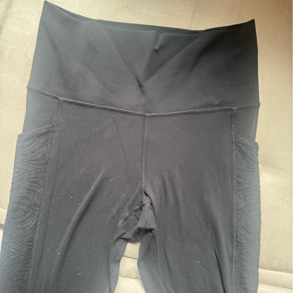 Athleta Black Salutation Stash B Lace Legging 7/8 Length - Picture 10 of 10